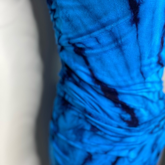 Young, Fabulous, & Broke Araya Tie-die Max Dress - Picture 8 of 9